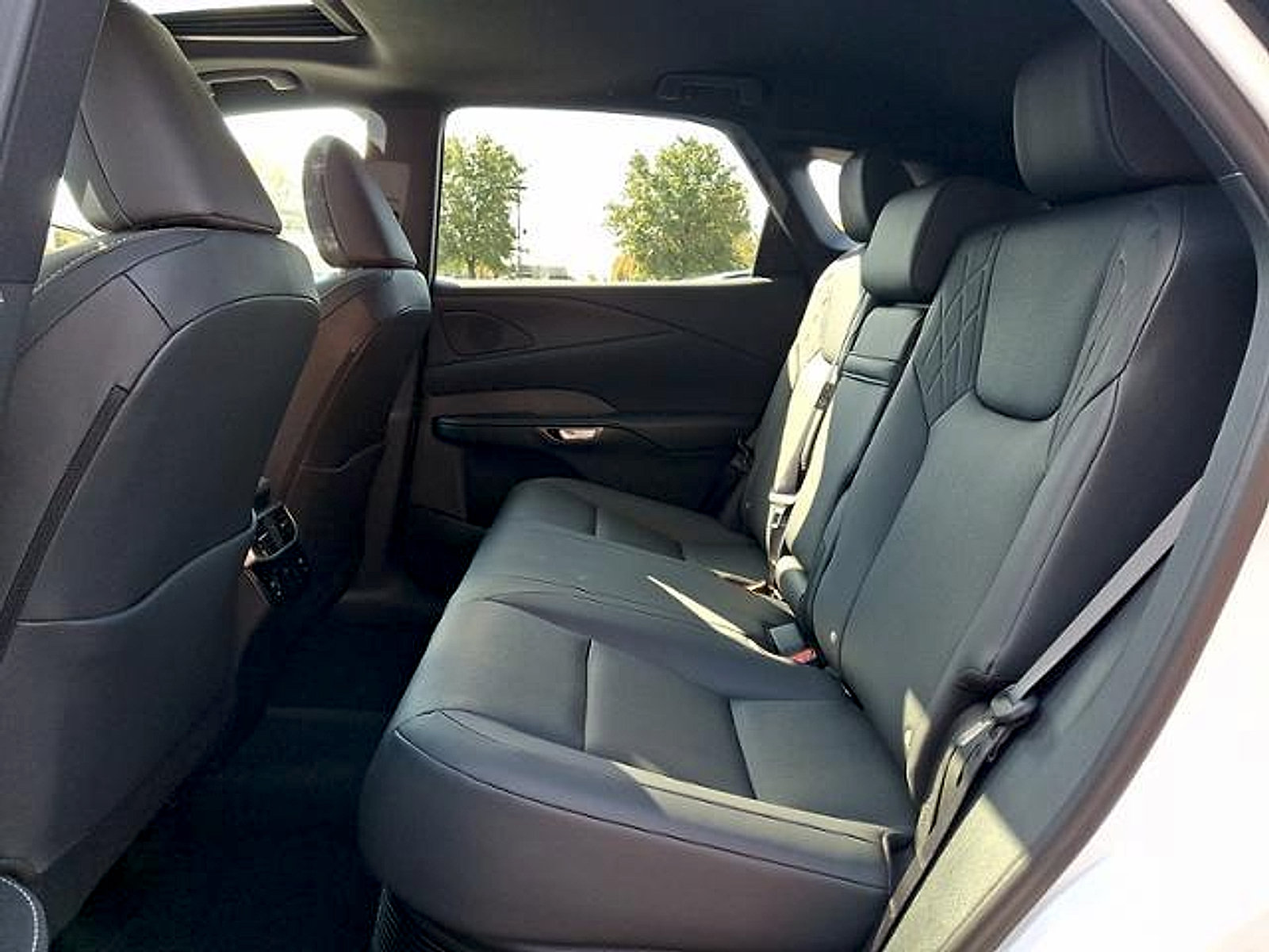 Used 2026 Lexus RX 350h AWD/4WD image 11