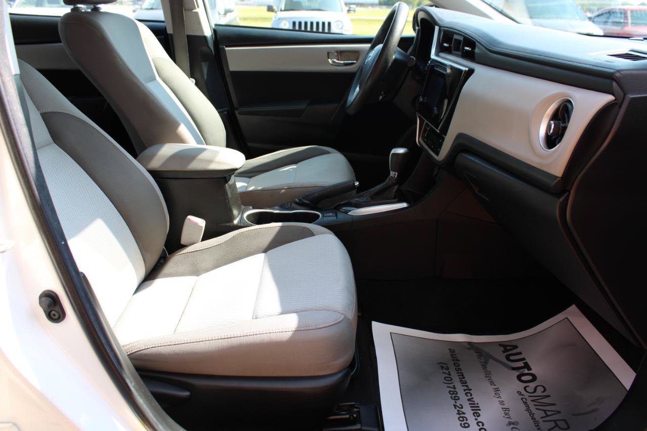 Used 2019 Toyota Corolla LE FWD image 42