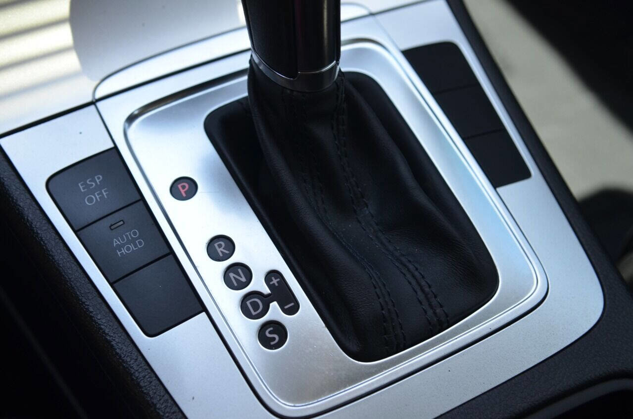 Used 2010 Volkswagen Passat Komfort image 39