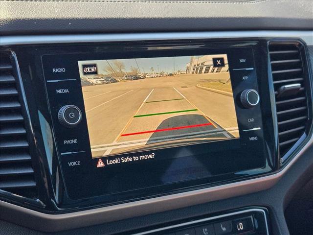 Used 2023 Volkswagen Atlas Cross Sport SEL Premium R-Line image 14