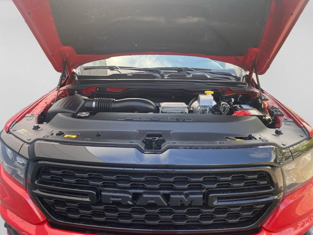 Used 2024 RAM 1500 Big Horn AWD/4WD image 28
