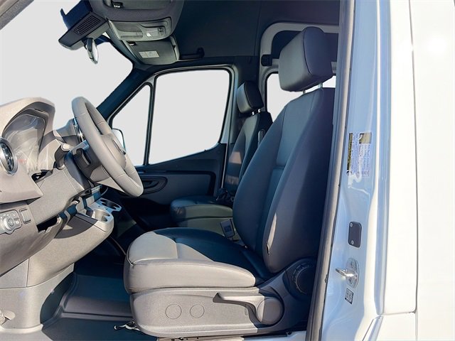 New 2025 Mercedes-Benz Sprinter 2500 image 4