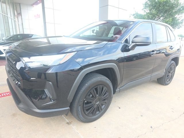 Used 2025 Toyota RAV4 LE FWD image 1