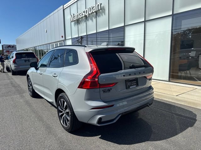 Used 2024 Volvo XC60 B5 Core w/ Protection Package Premier AWD/4WD image 3
