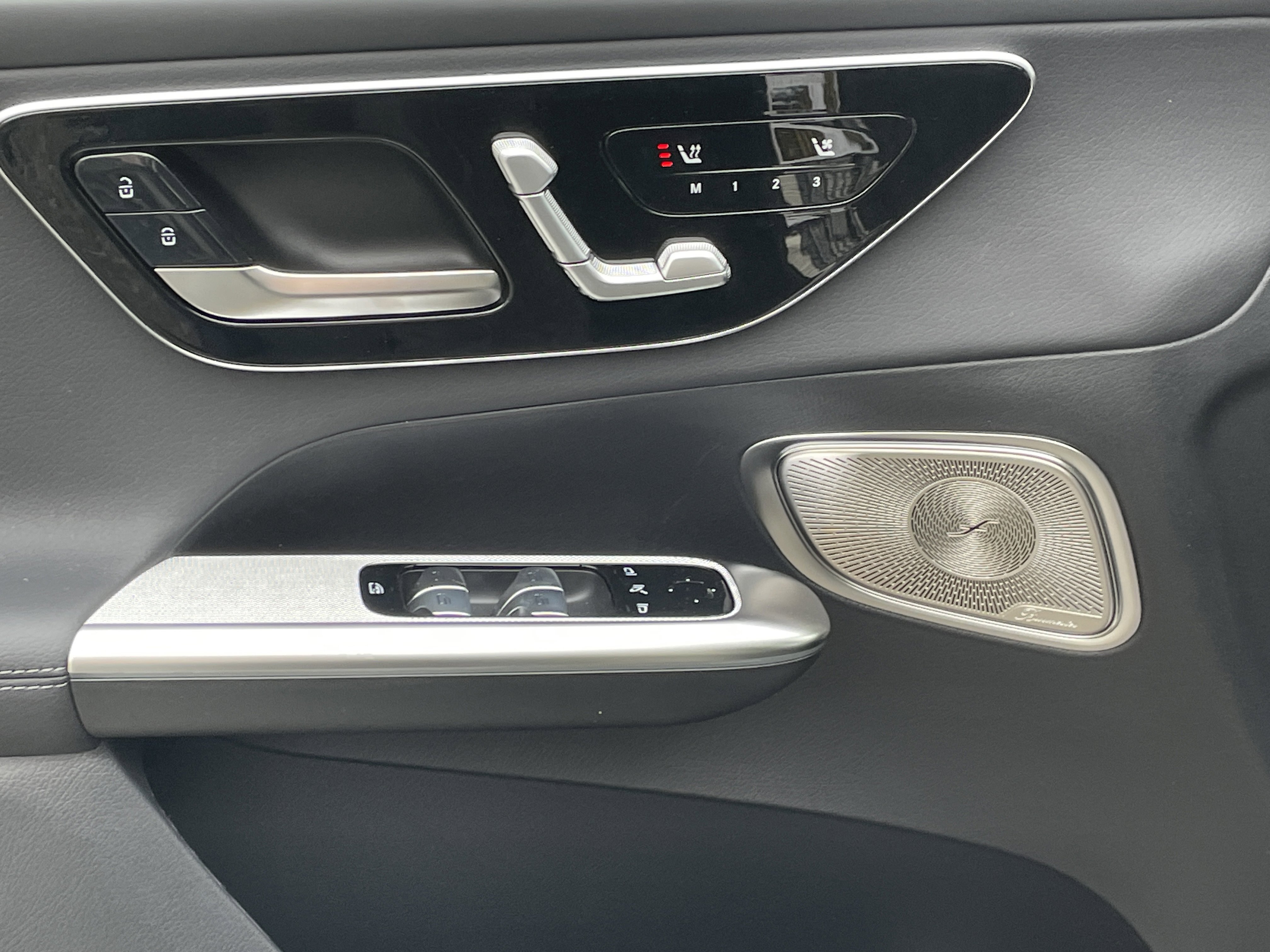 New 2026 Mercedes-Benz GLC 300 4MATIC image 18