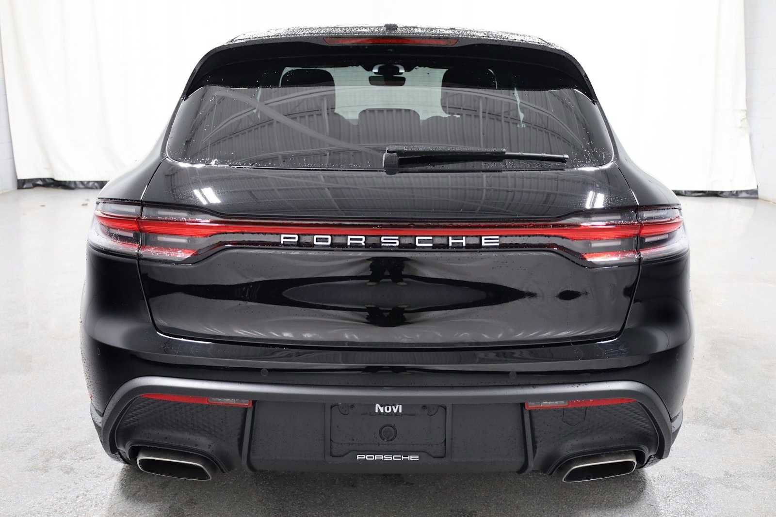 New 2026 Porsche Macan image 7