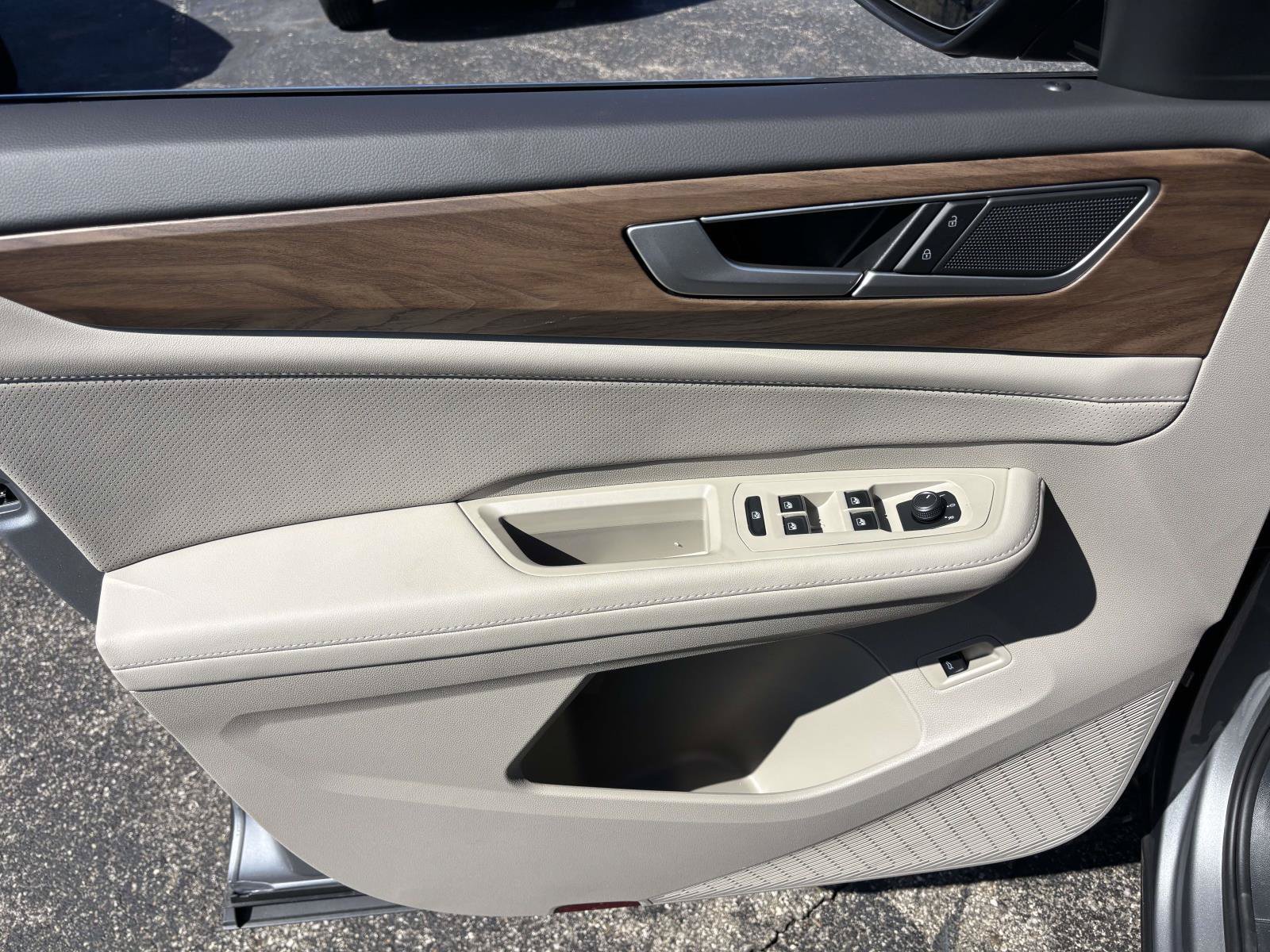 New 2026 Volkswagen Atlas SE AWD/4WD image 11