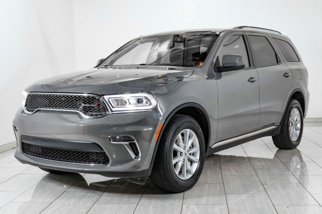 Used 2022 Dodge Durango SXT image 4