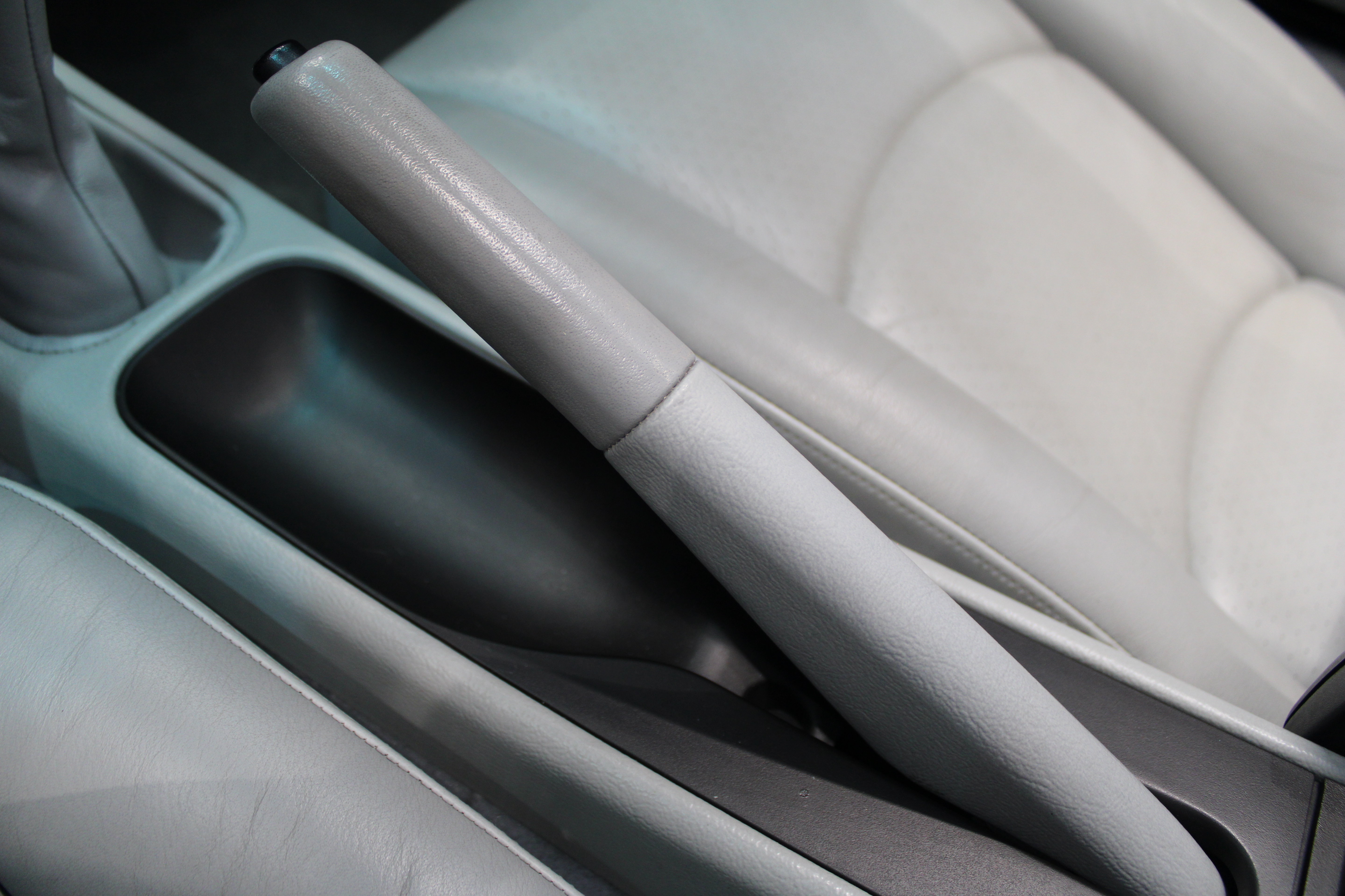 Used 1996 Porsche 911 Cabriolet image 21