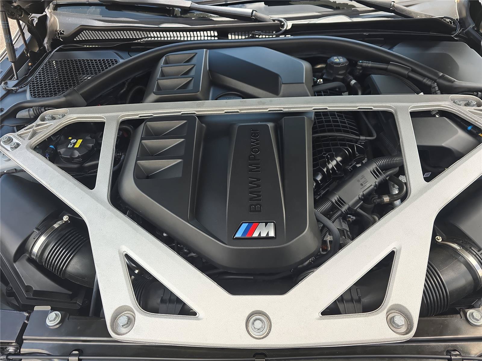 Used 2023 BMW M4 CSL RWD image 26