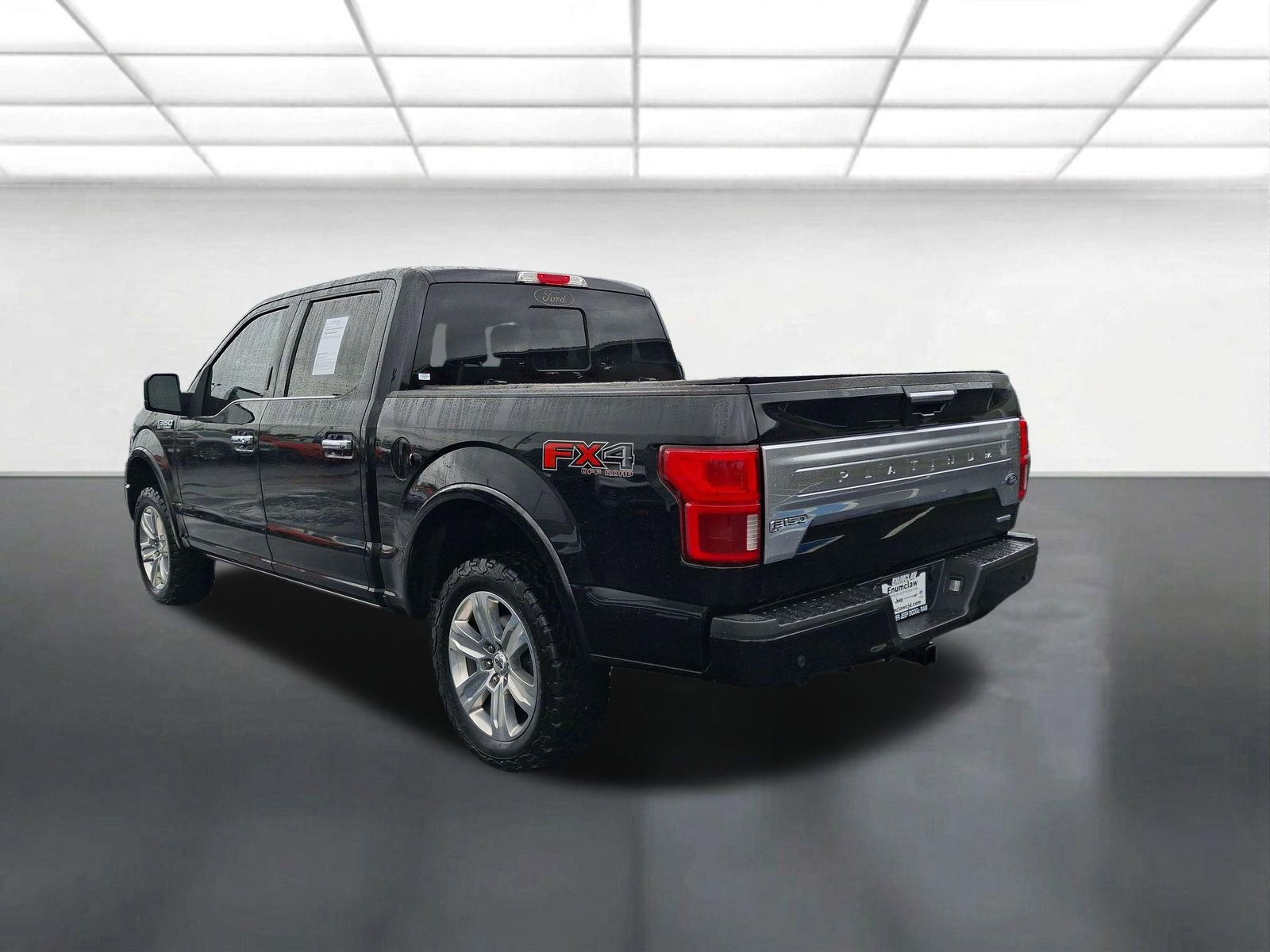 Used 2018 Ford F150 Platinum w/ Technology Package AWD/4WD image 5