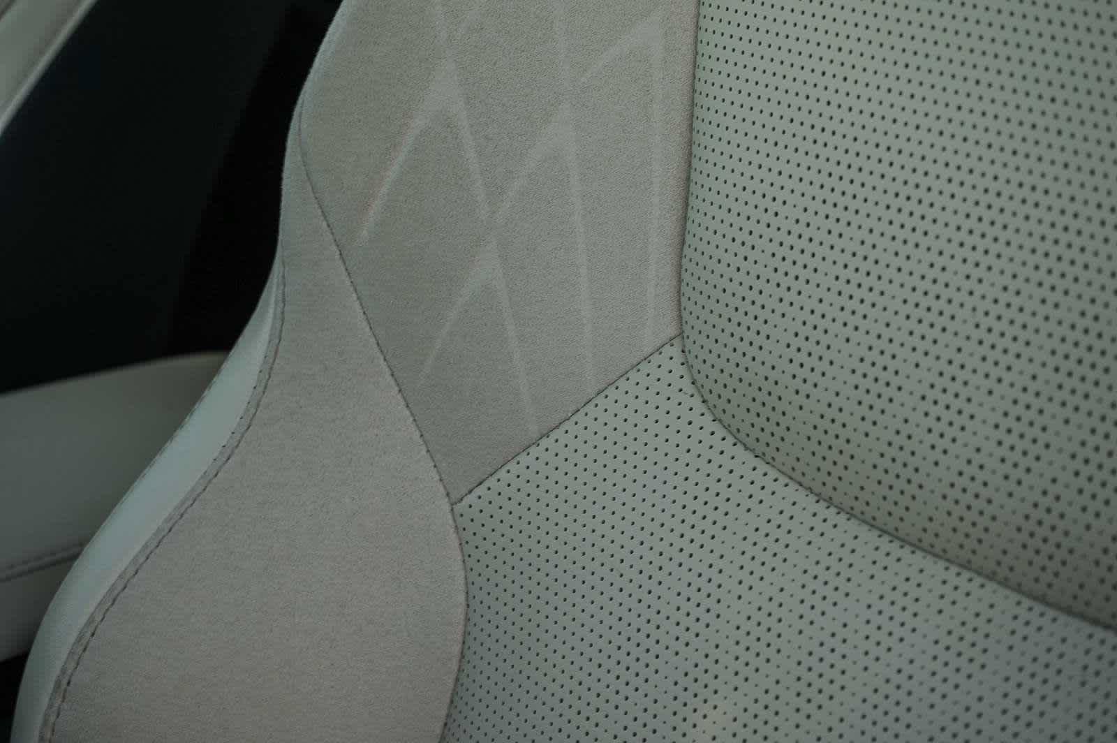 Certified 2025 Lexus RX 350 w/ Convenience Package AWD/4WD image 29