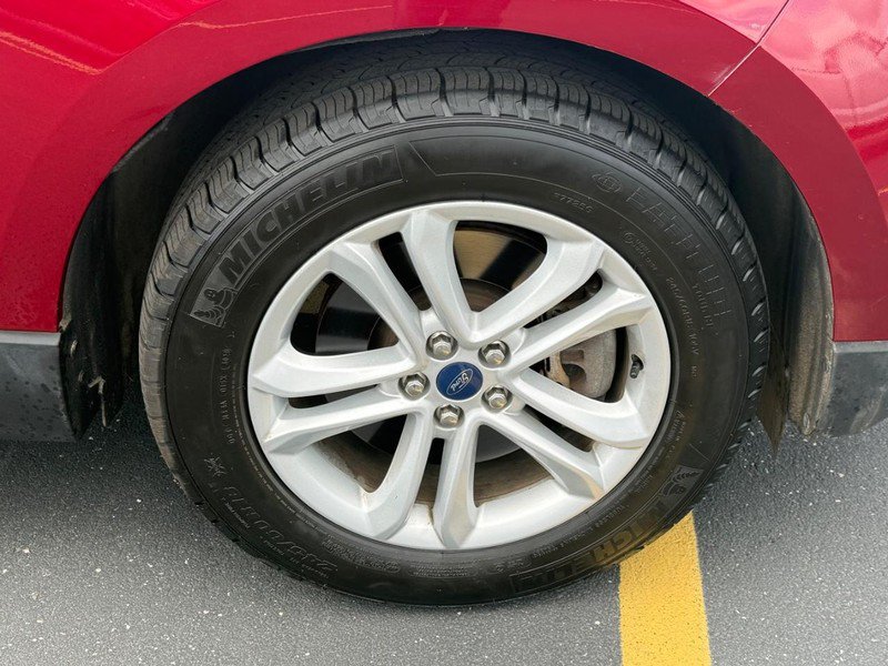 Certified 2019 Ford Edge SEL w/ Equipment Group 201A AWD/4WD image 12