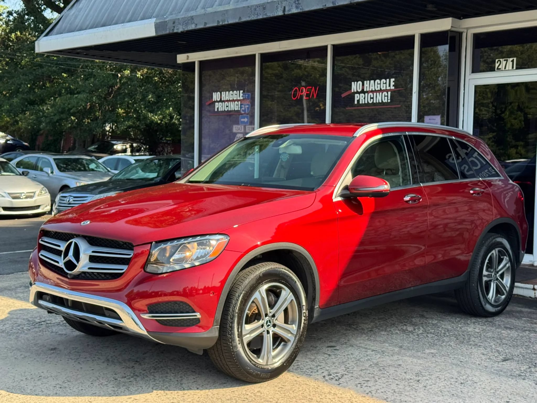 Used 2019 Mercedes-Benz GLC 300 image 3