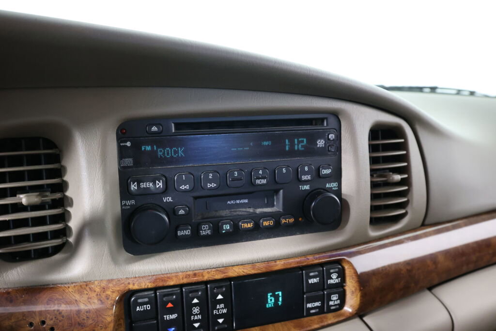 Used 2003 Buick Le Sabre Limited w/ Gran Touring Package image 35