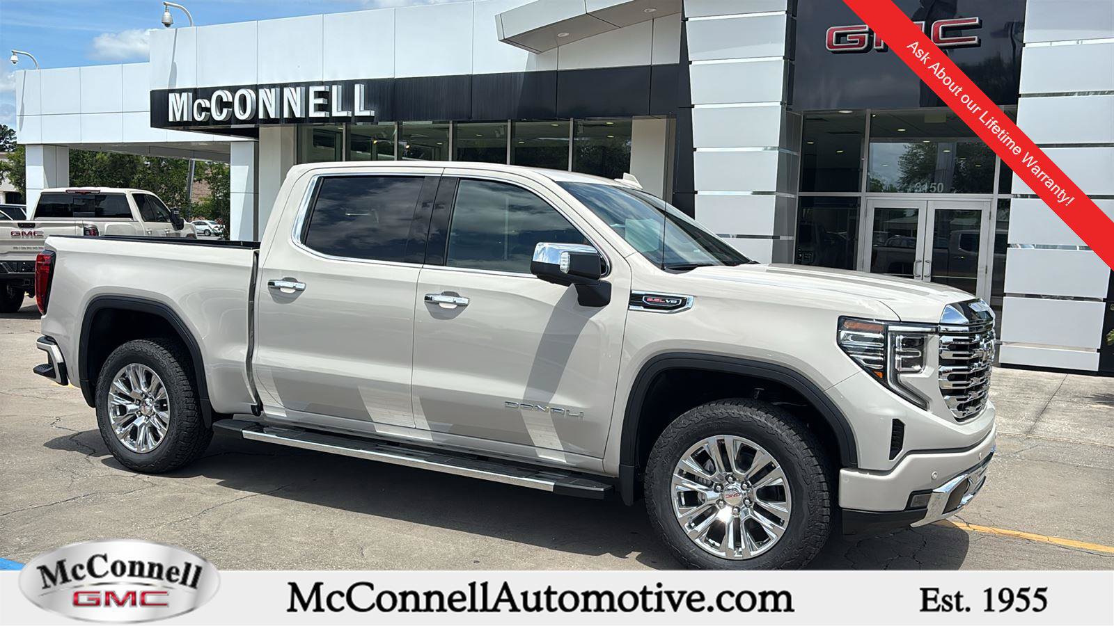 New 2026 GMC Sierra 1500 Denali AWD/4WD image 1