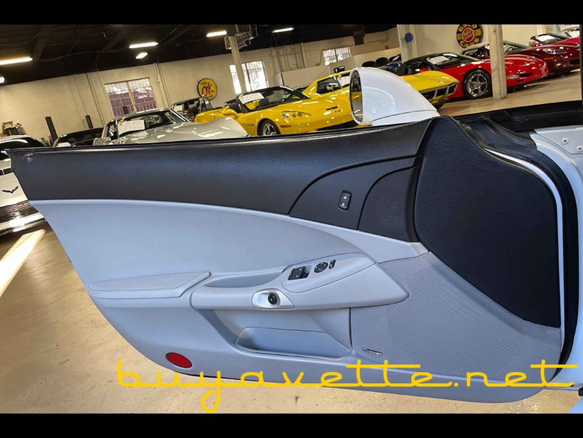 Used 2013 Chevrolet Corvette Grand Sport w/ 2LT Preferred Equipment Group image 24