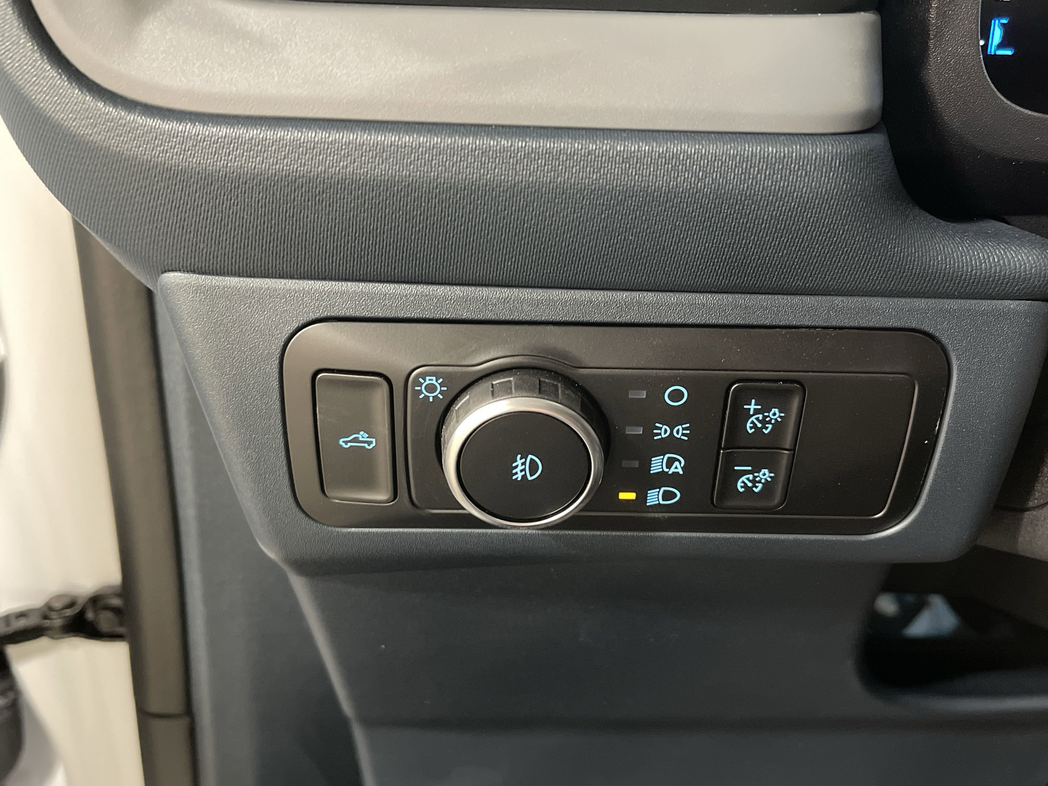 New 2025 Ford Maverick Lobo image 22