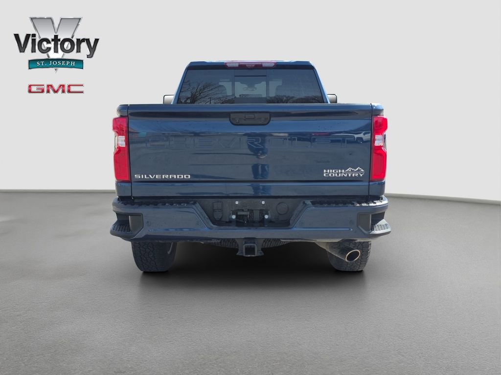 Used 2021 Chevrolet Silverado 2500 High Country w/ Z71 Off-Road Package image 16