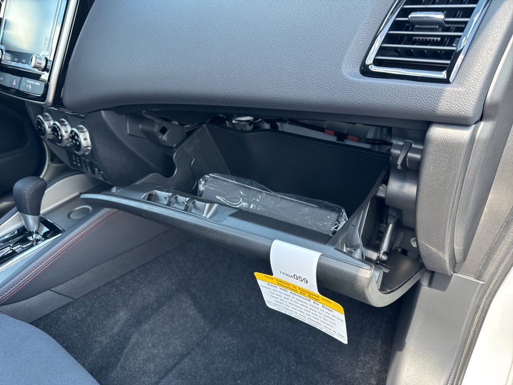 New 2027 Mitsubishi Outlander Sport SE FWD image 18