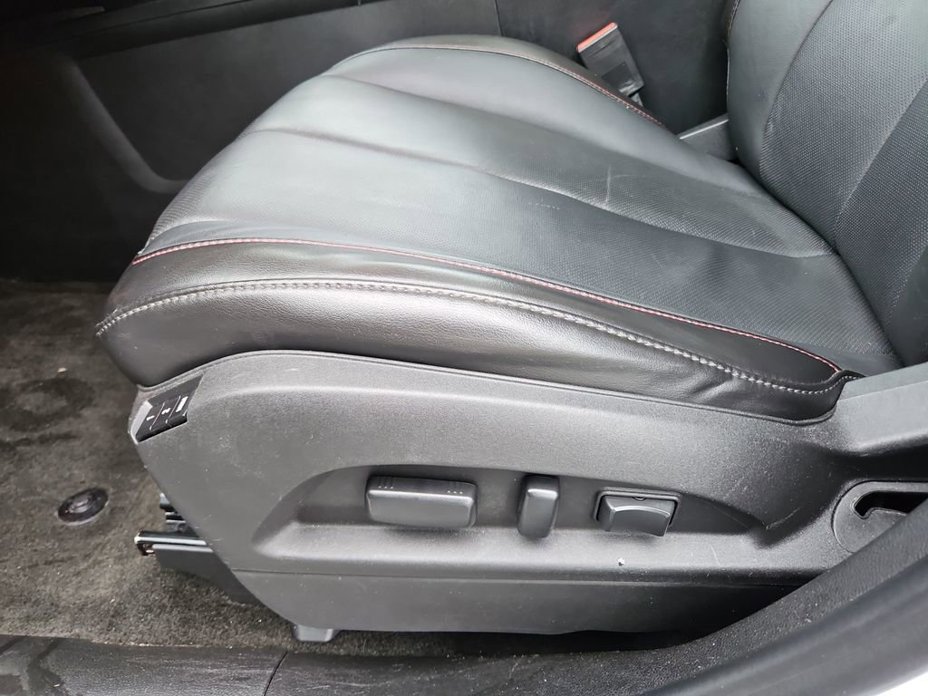 Used 2017 Chevrolet Equinox Premier w/ Enhanced Convenience Package FWD image 22
