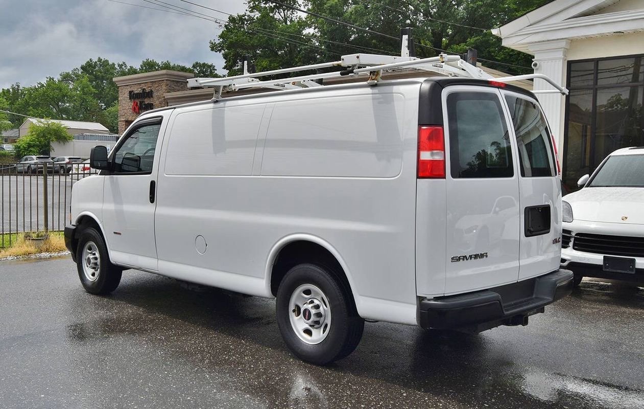 Used 2019 GMC Savana 2500 image 7