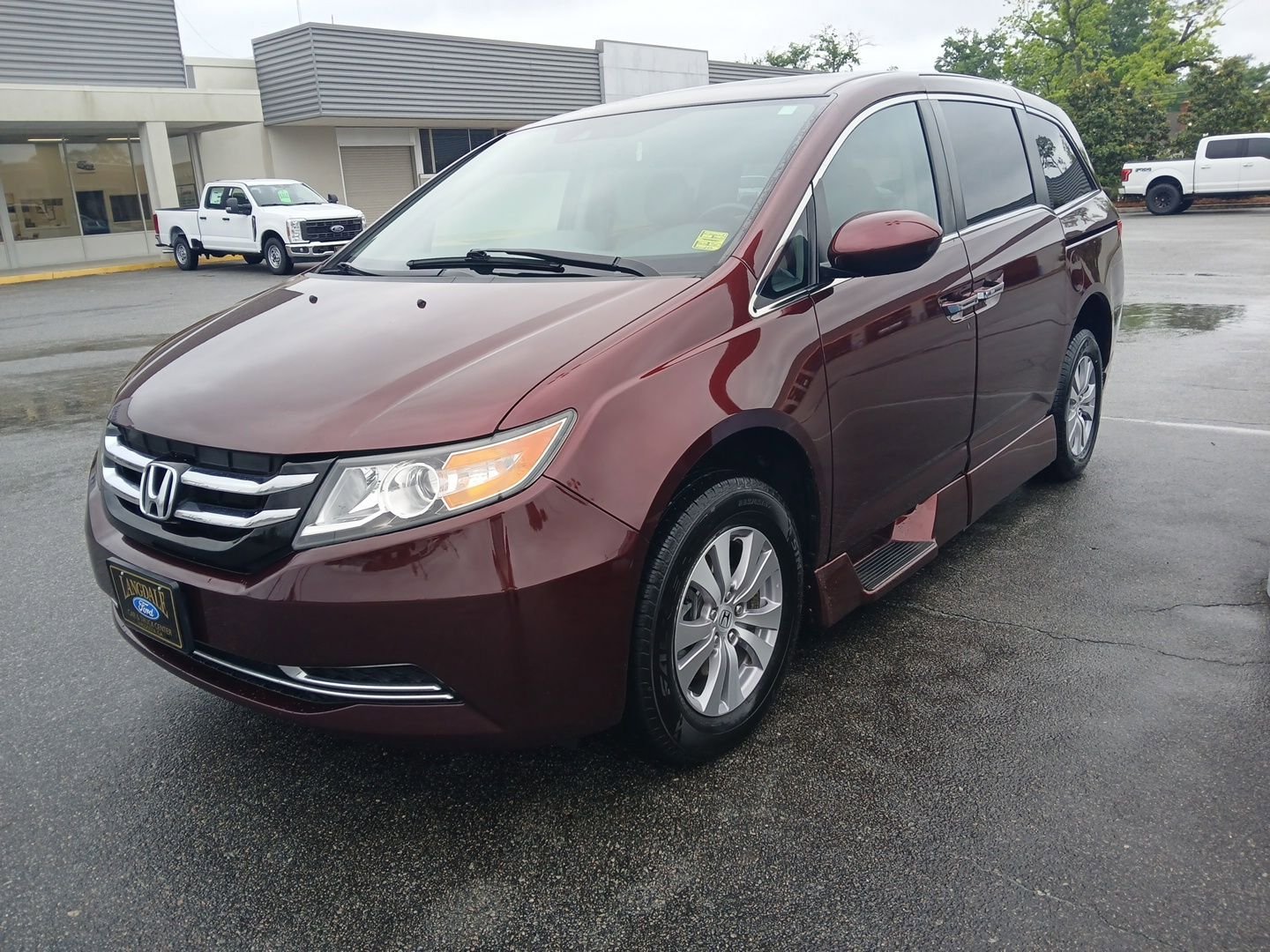 Used 2017 Honda Odyssey EX-L image 1