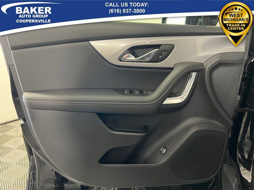 New 2026 Chevrolet Blazer LT w/ Convenience Package AWD/4WD image 18