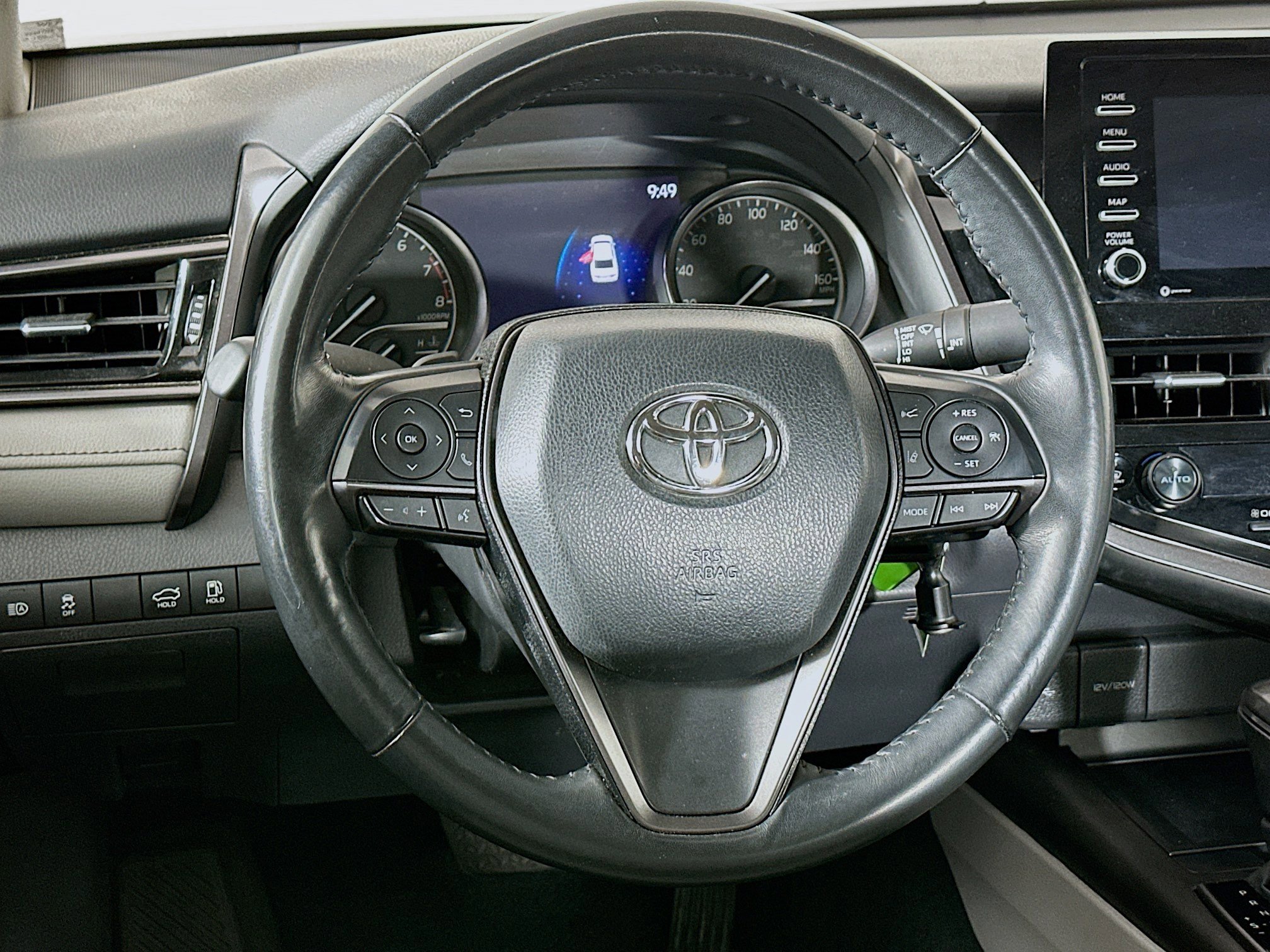 Used 2024 Toyota Camry SE AWD/4WD image 17