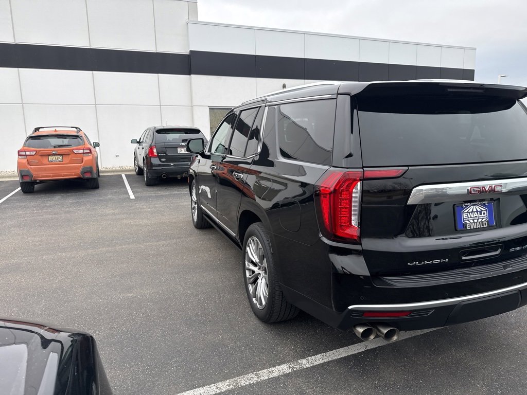 Certified 2022 GMC Yukon Denali w/ Denali Premium Package image 5
