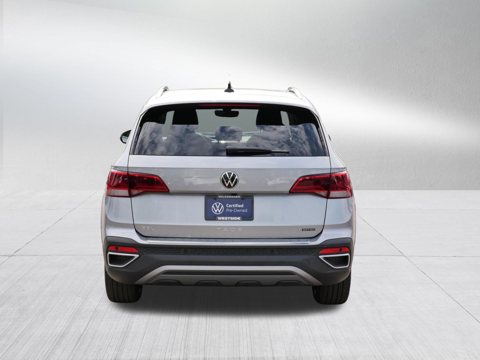 Certified 2023 Volkswagen Taos SEL AWD/4WD image 6