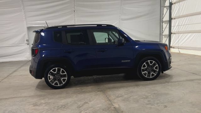 Used 2018 Jeep Renegade Latitude FWD image 5