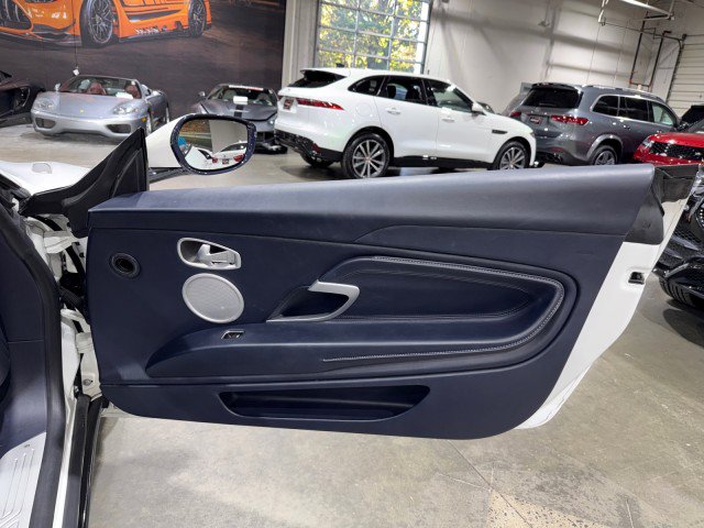 Used 2019 Aston Martin DB11 Volante image 73