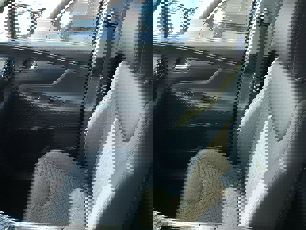 Used 2023 Hyundai Santa Fe SE w/ Cargo Package image 22