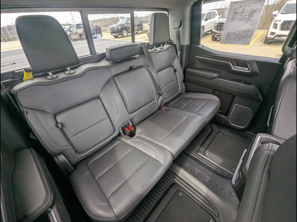 Used 2023 GMC Sierra 1500 SLT w/ SLT Premium Plus Package image 26