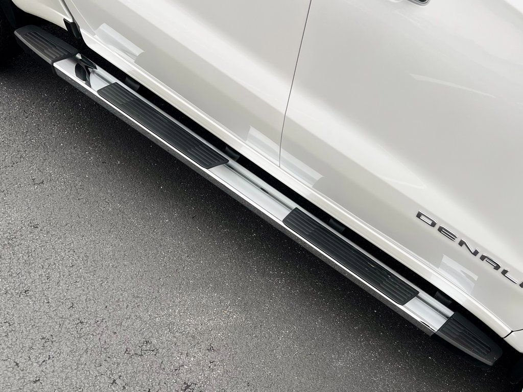 Used 2025 GMC Sierra 1500 Denali image 17