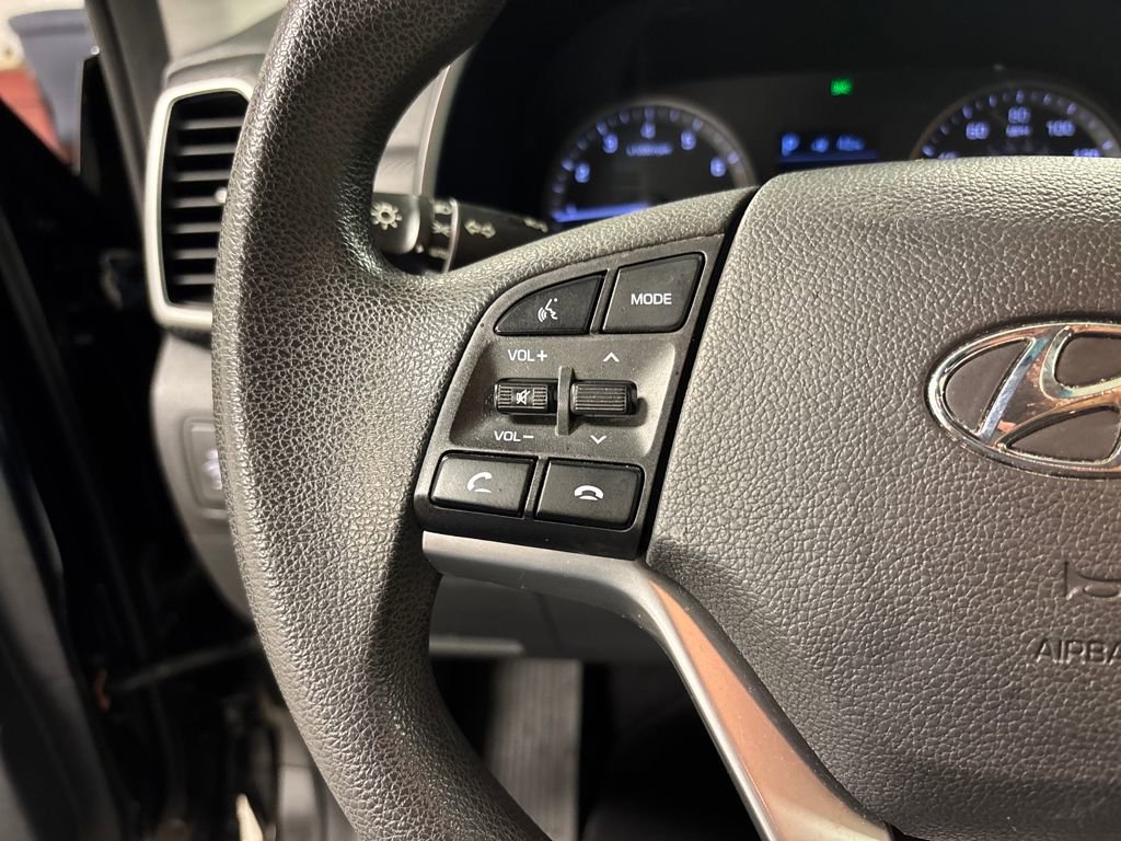 Used 2020 Hyundai Tucson SE w/ Cargo Package image 26