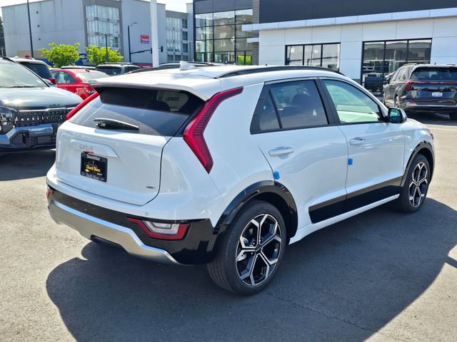 New 2026 Kia Niro SX Touring FWD image 5