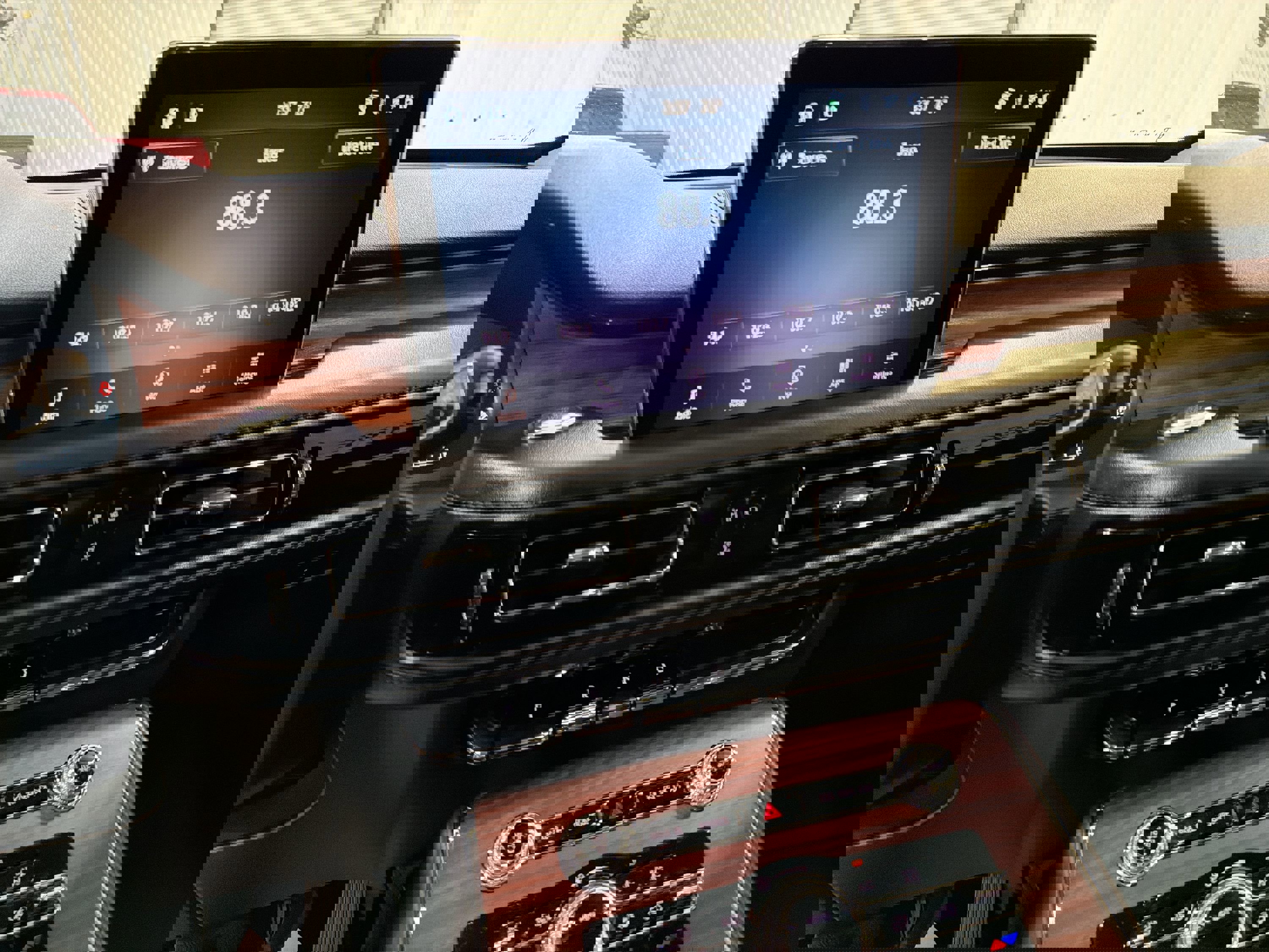 Used 2023 Lincoln Aviator Reserve w/ Equipment Group 201A image 17