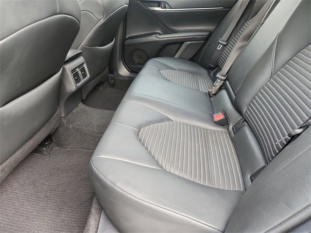 Used 2018 Toyota Camry L image 24