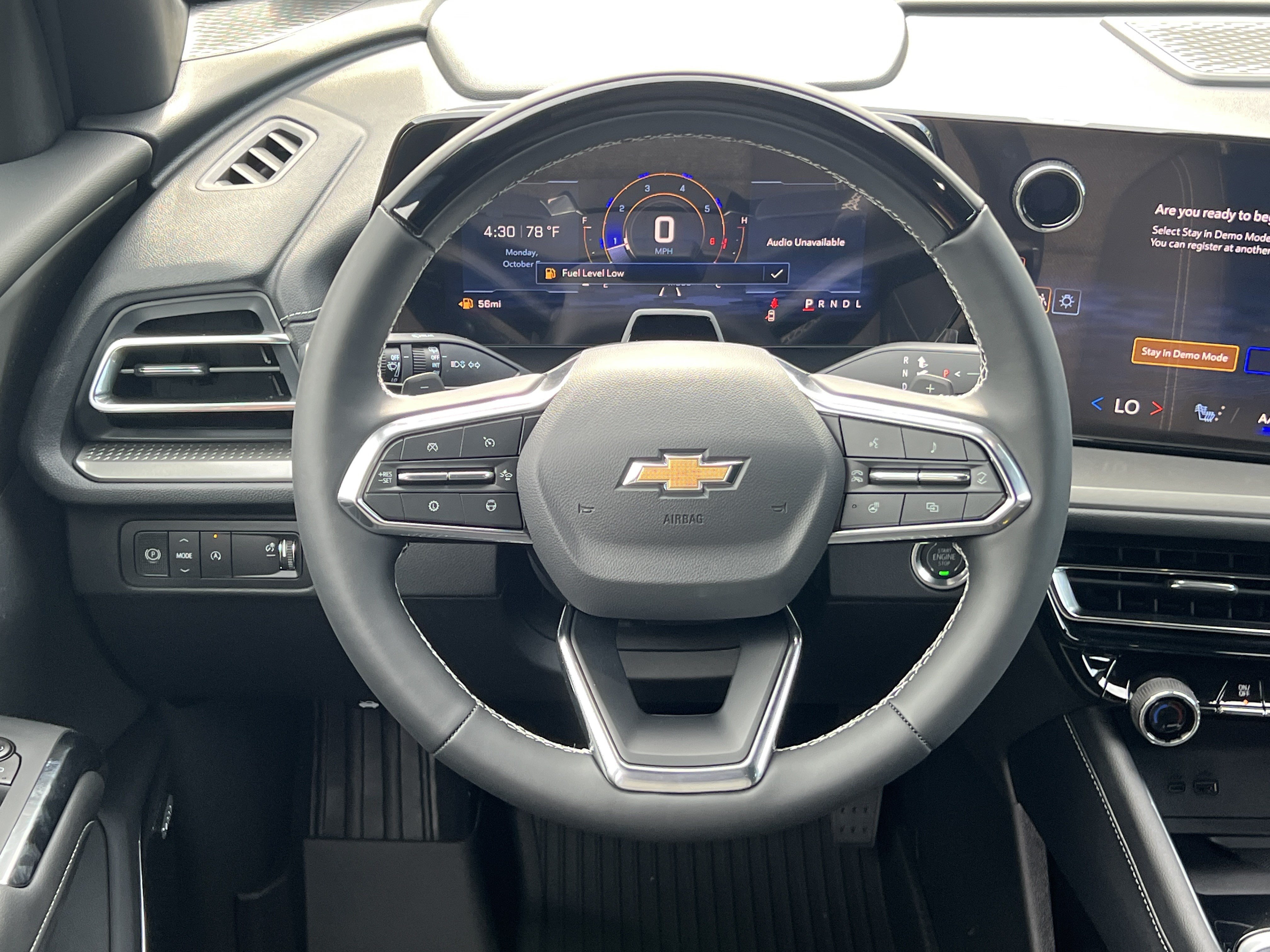 New 2027 Chevrolet Traverse LT w/ Enhanced Driving Package FWD image 34