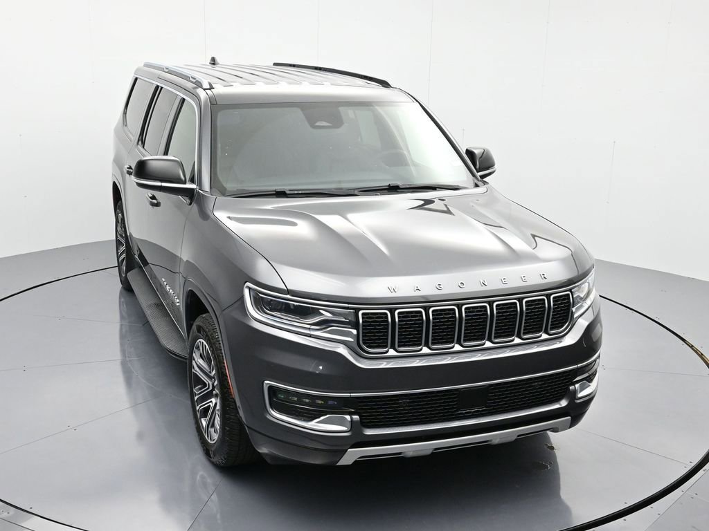 Used 2024 Jeep Wagoneer L Series II RWD image 32
