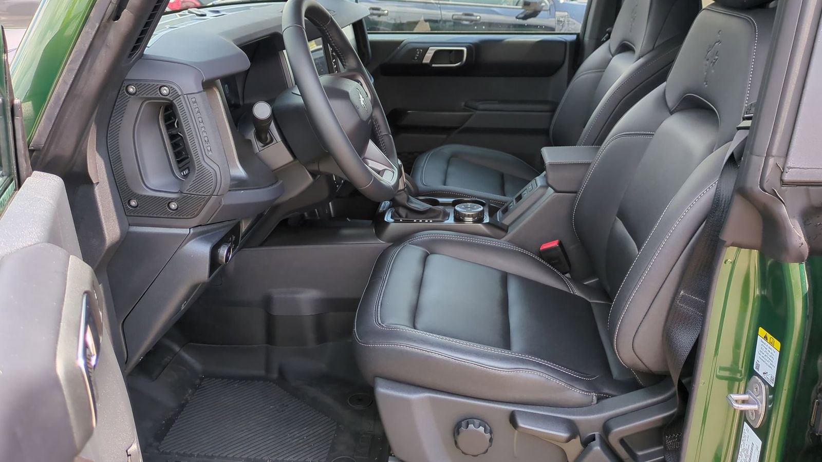 New 2025 Ford Bronco Badlands image 15