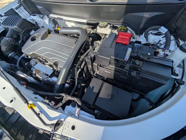 Used 2025 Chevrolet Equinox ACTIV w/ Safety and Technology Package image 25