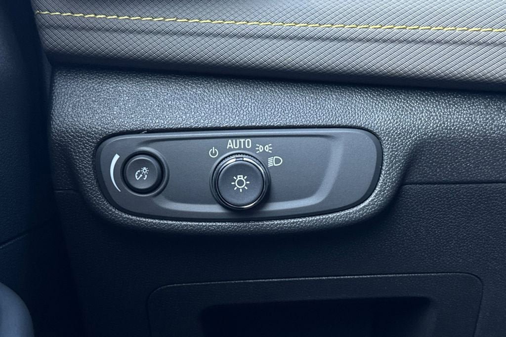 New 2026 Chevrolet TrailBlazer ACTIV w/ Driver Confidence Package FWD image 27