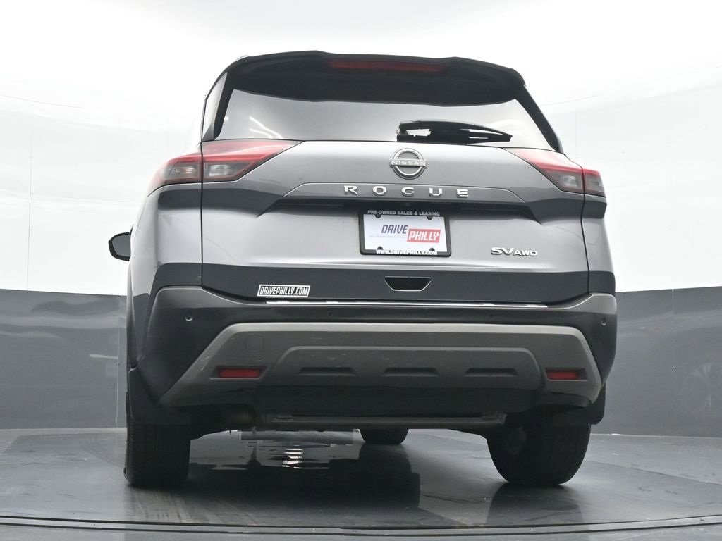 Used 2023 Nissan Rogue SV image 20