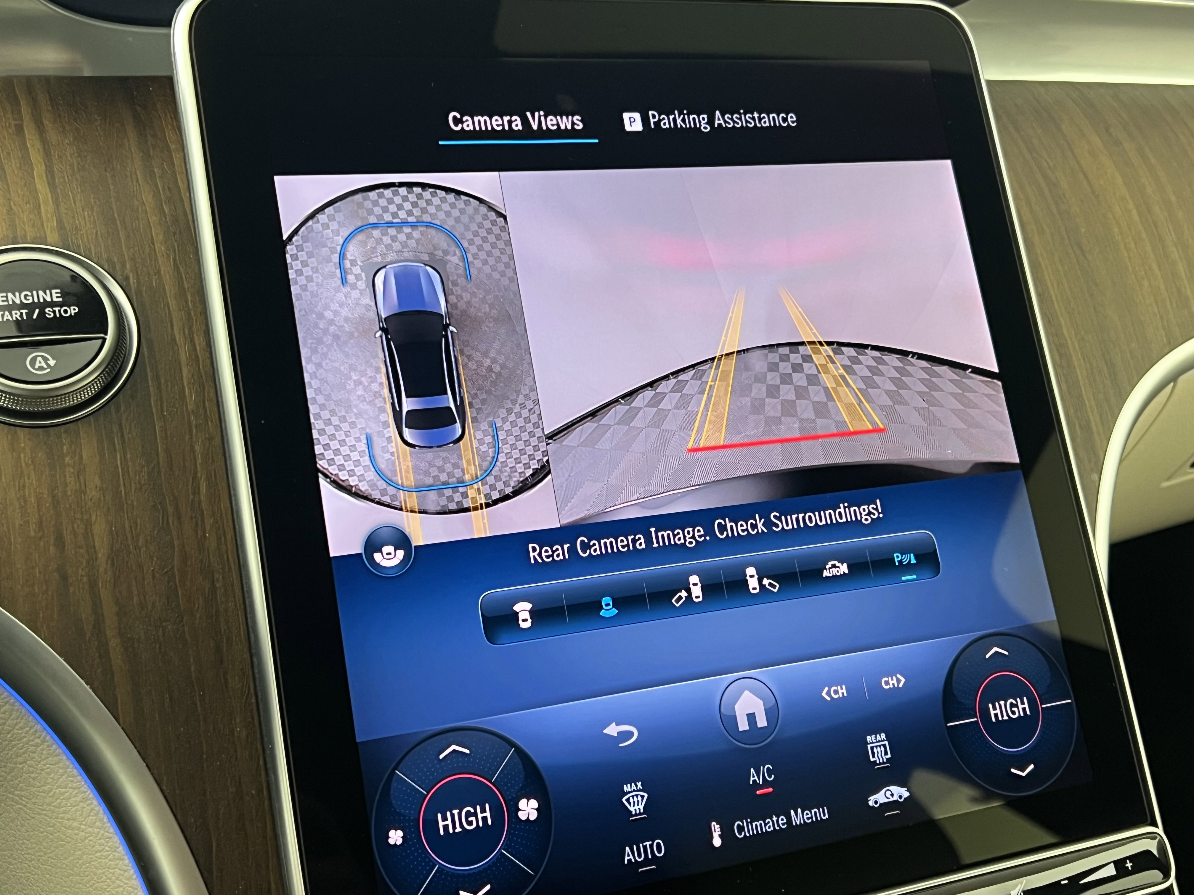 Certified 2025 Mercedes-Benz C 300 4MATIC Sedan image 31