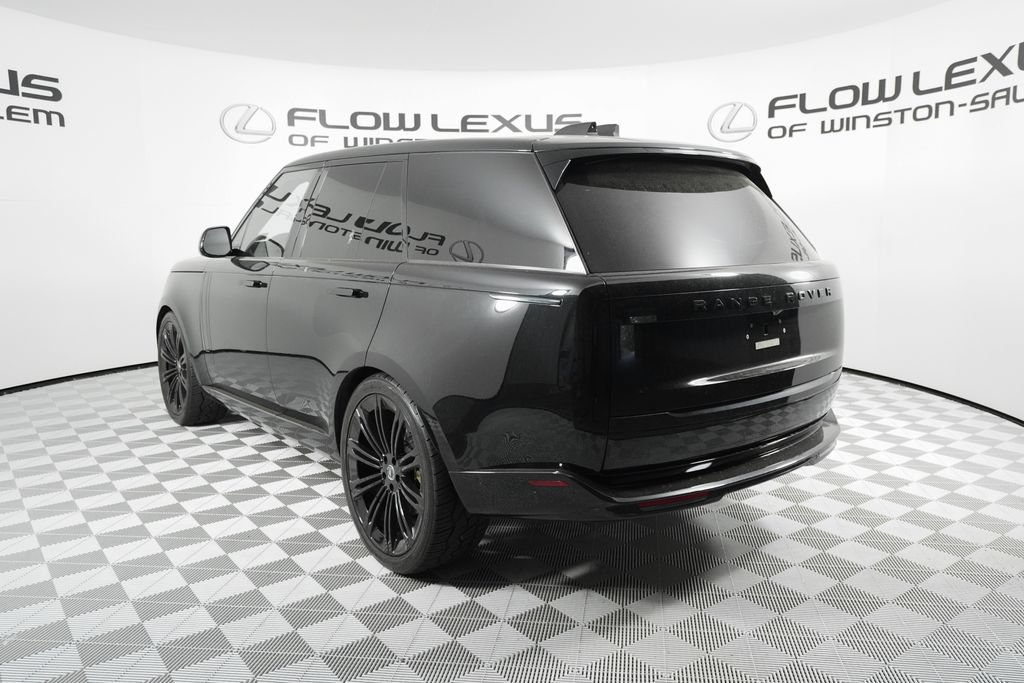 Used 2023 Land Rover Range Rover SE AWD/4WD image 5