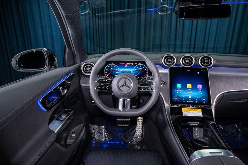 New 2026 Mercedes-Benz GLC 300 4MATIC image 14