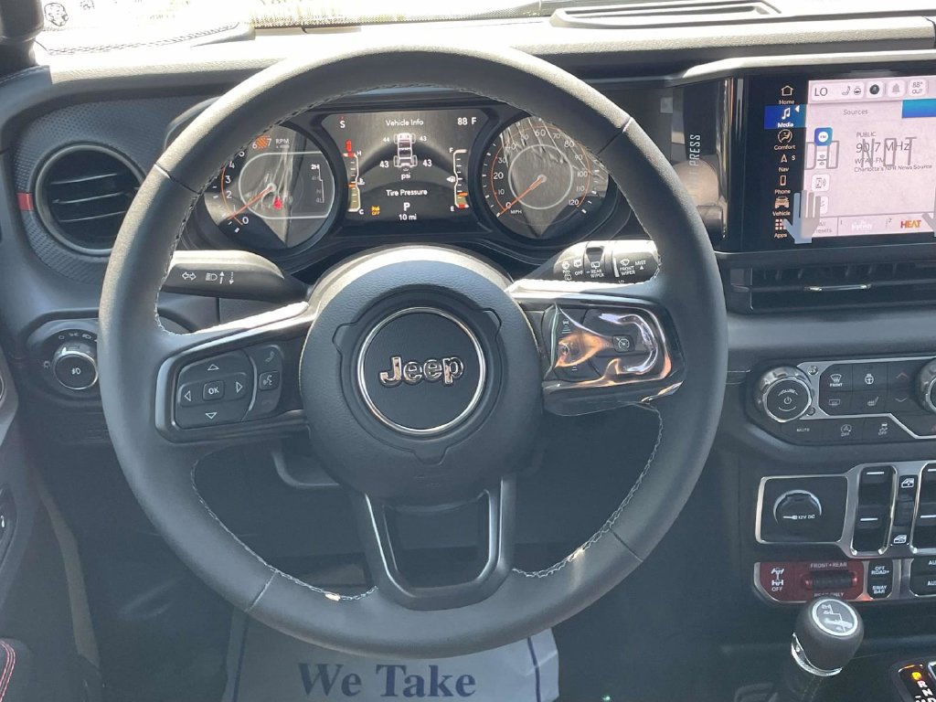 New 2027 Jeep Wrangler Unlimited Rubicon AWD/4WD image 22